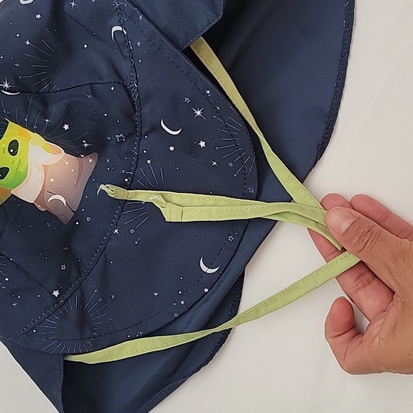 🎁NEW SET Okie Dokie Mandalorian Christmas Bodysuit. Ultraviolet Sun Protección - Picture 10 of 16